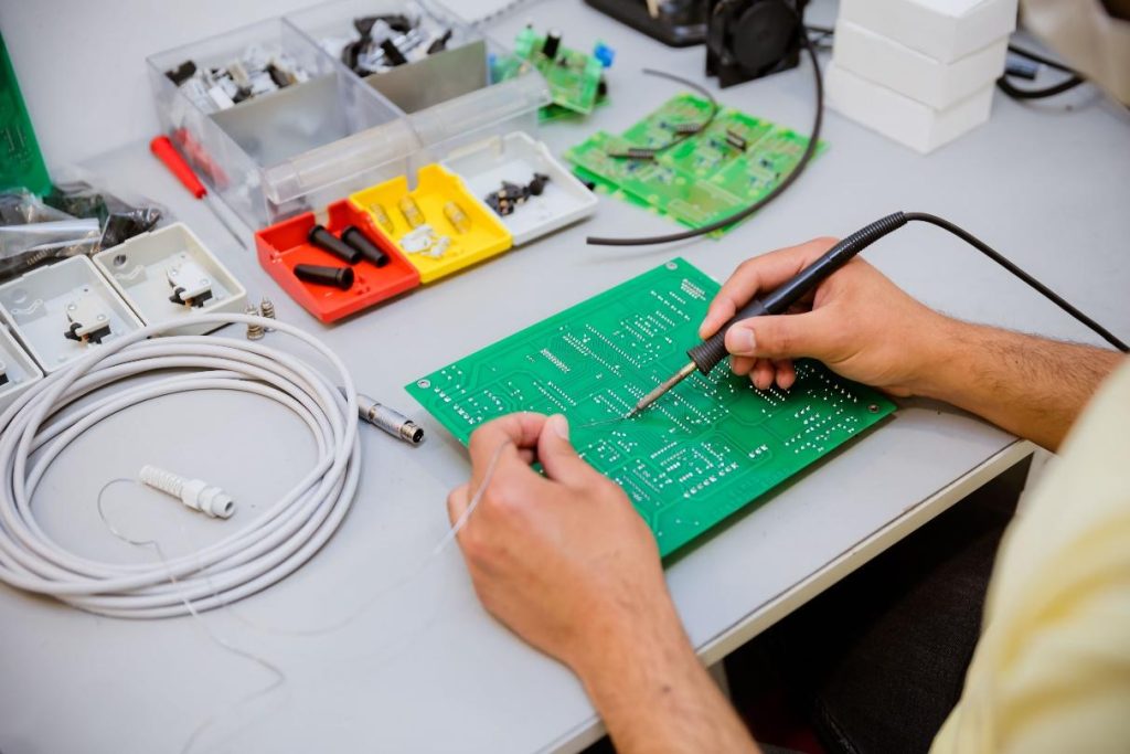 avicenna-roboflex-manufacturer-board