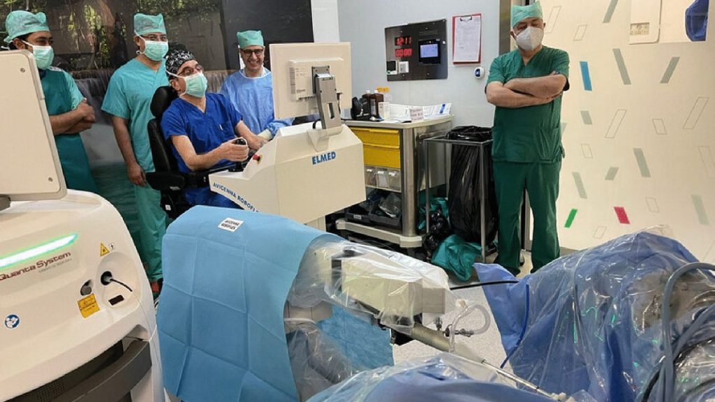 roboflex-usa-avicenna-surgeon-comfort